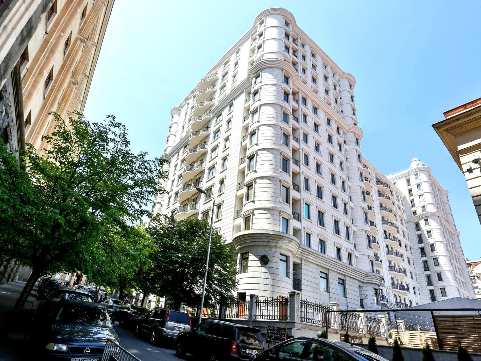 Harmony Place L Тбілісі Екстер'єр фото