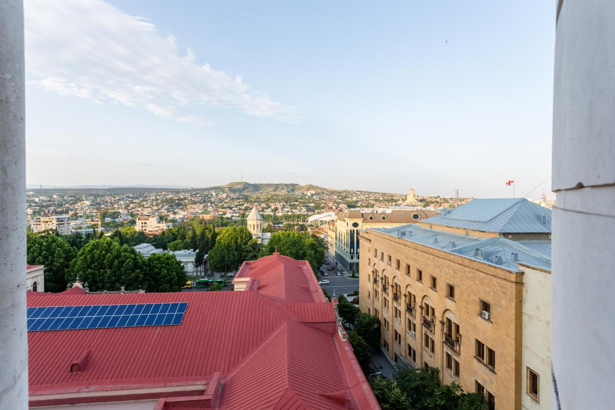 Harmony Place L Тбілісі Екстер'єр фото